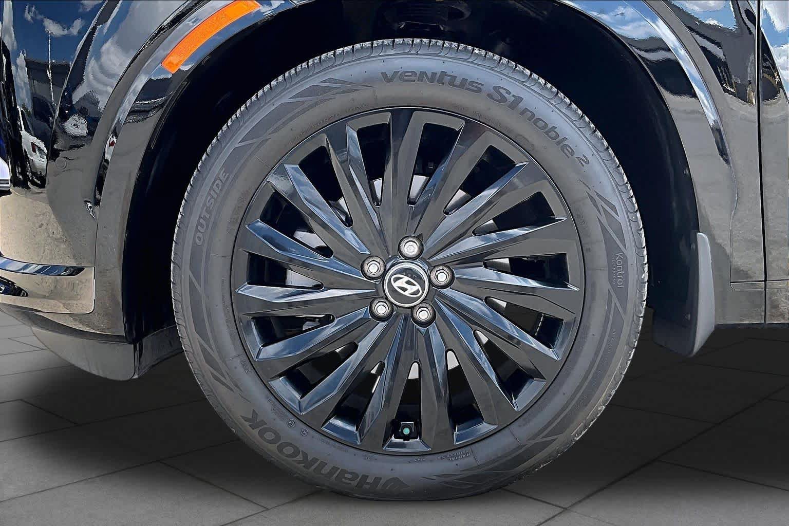 Used 2025 Hyundai Palisade Calligraphy AWD/4WD image 10