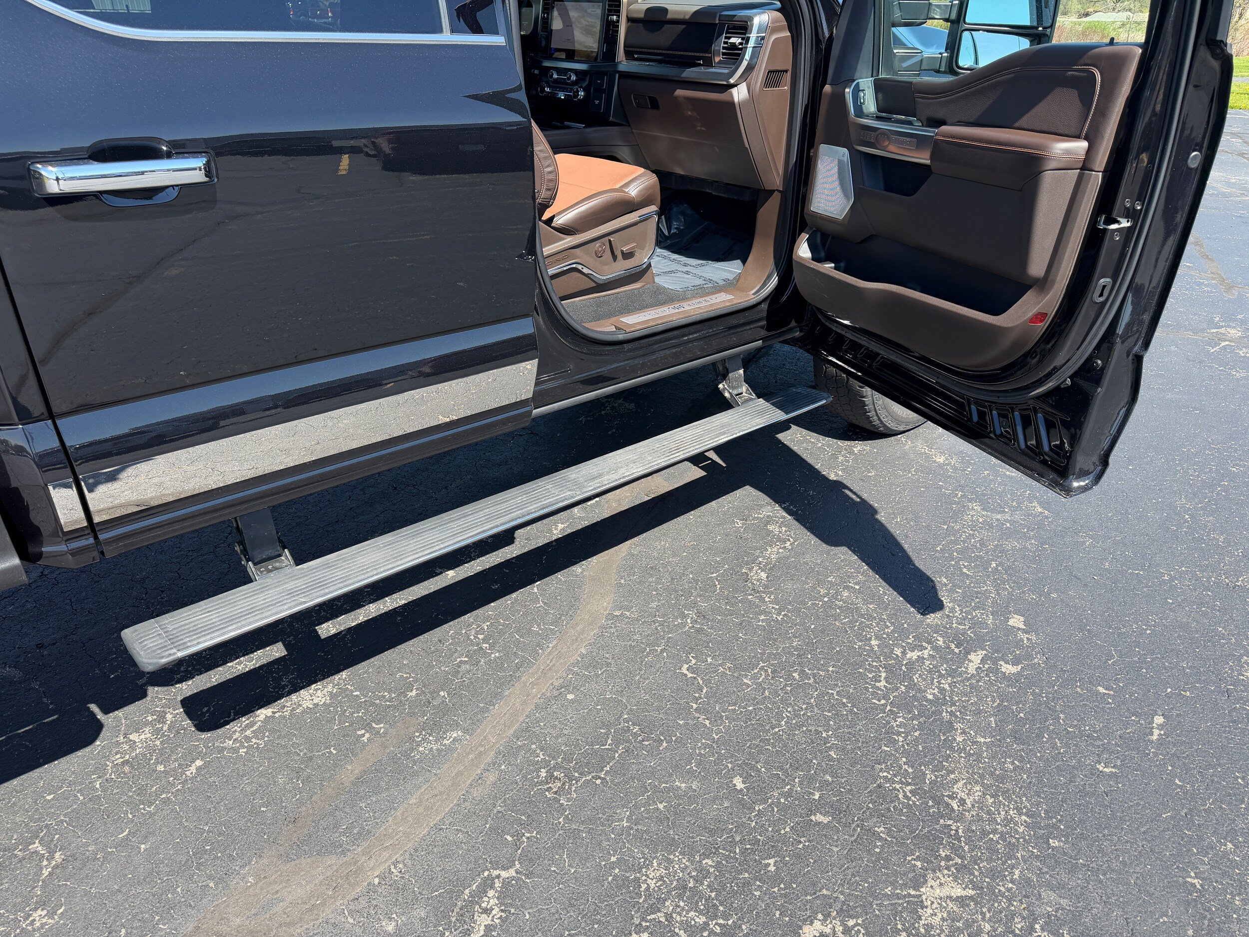 Certified 2024 Ford F350 King Ranch w/ Chrome Package AWD/4WD image 42