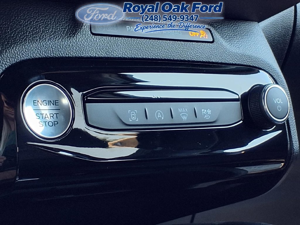 Certified 2024 Ford Escape ST-Line w/ Tech Pack #1 AWD/4WD image 19