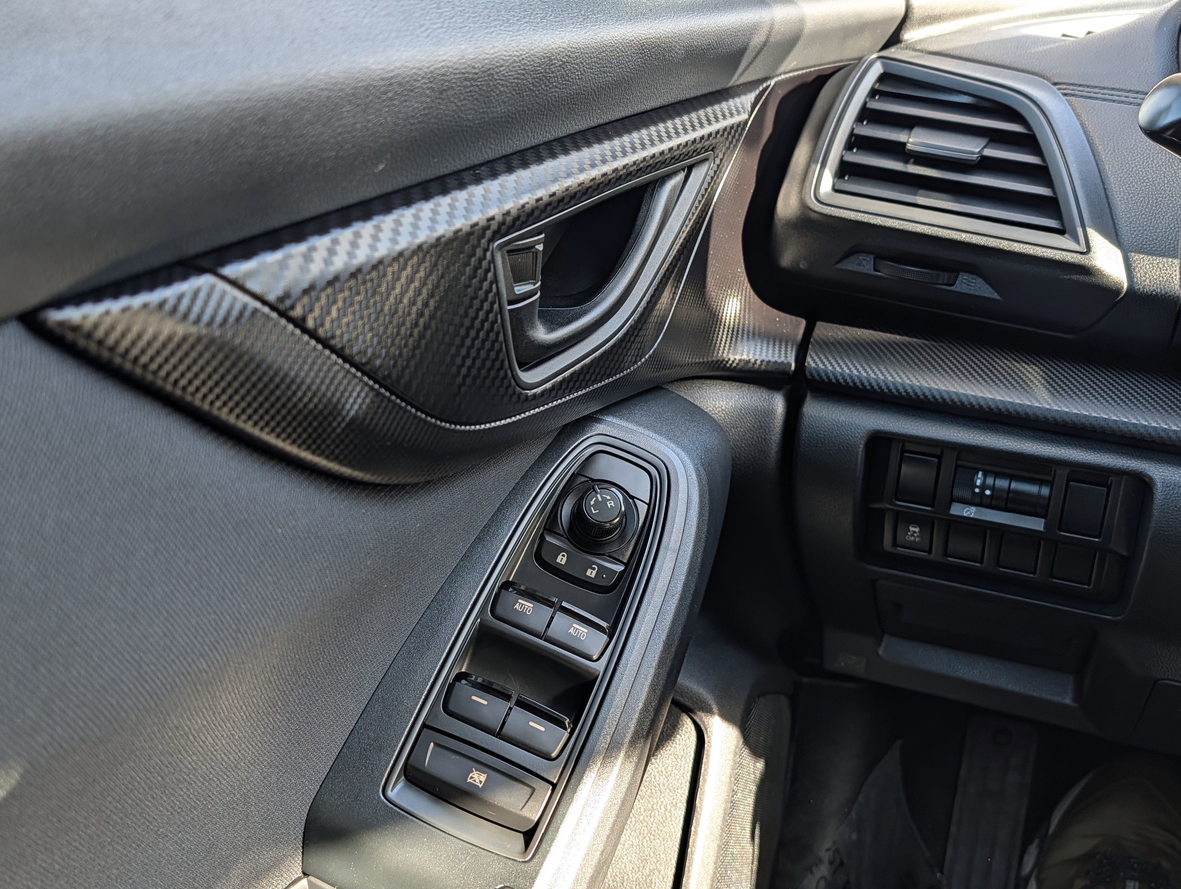 Used 2018 Subaru Crosstrek 2.0i image 22