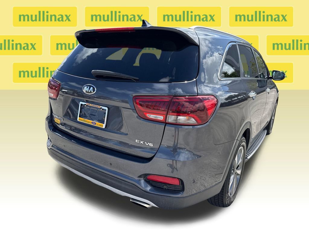 Used 2019 Kia Sorento EX image 3