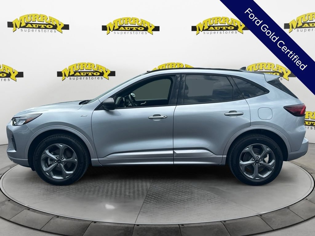 Certified 2024 Ford Escape ST-Line w/ Tech Pack #1 AWD/4WD image 3