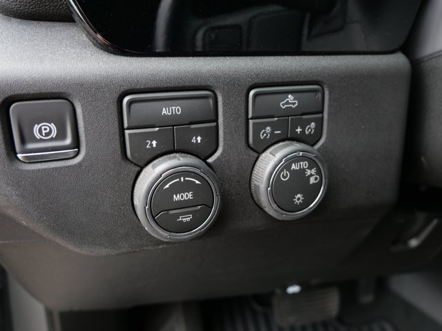 Used 2026 Chevrolet Silverado 1500 LT AWD/4WD image 16