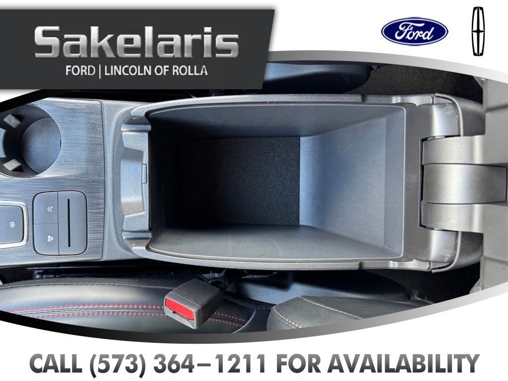 Certified 2025 Ford Escape ST-Line AWD/4WD image 27