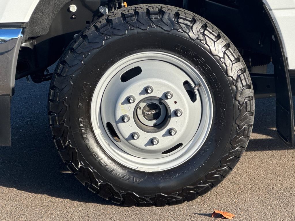 Certified 2024 Ford F350 XLT w/ FX4 Off-Road Package image 22