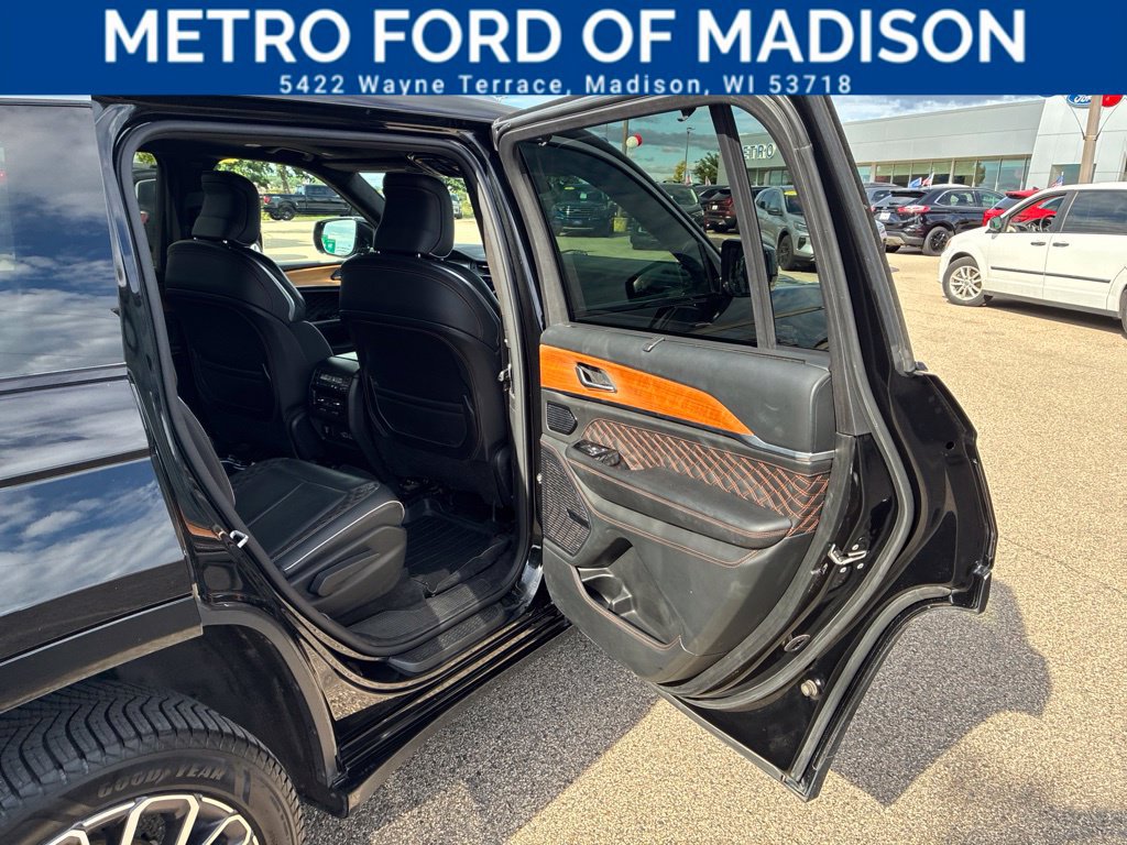 Used 2021 Jeep Grand Cherokee L Summit AWD/4WD image 51
