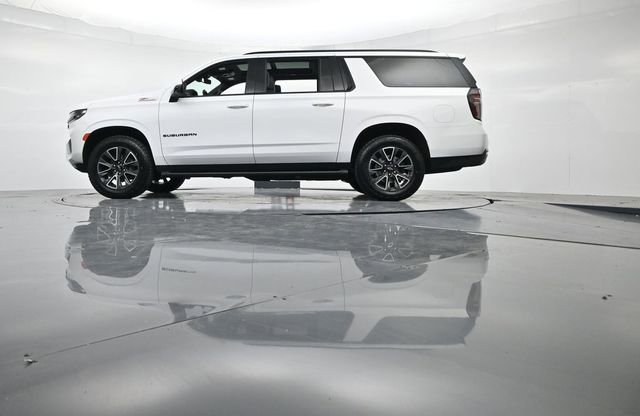 Used 2023 Chevrolet Suburban Z71 w/ Luxury Package image 41