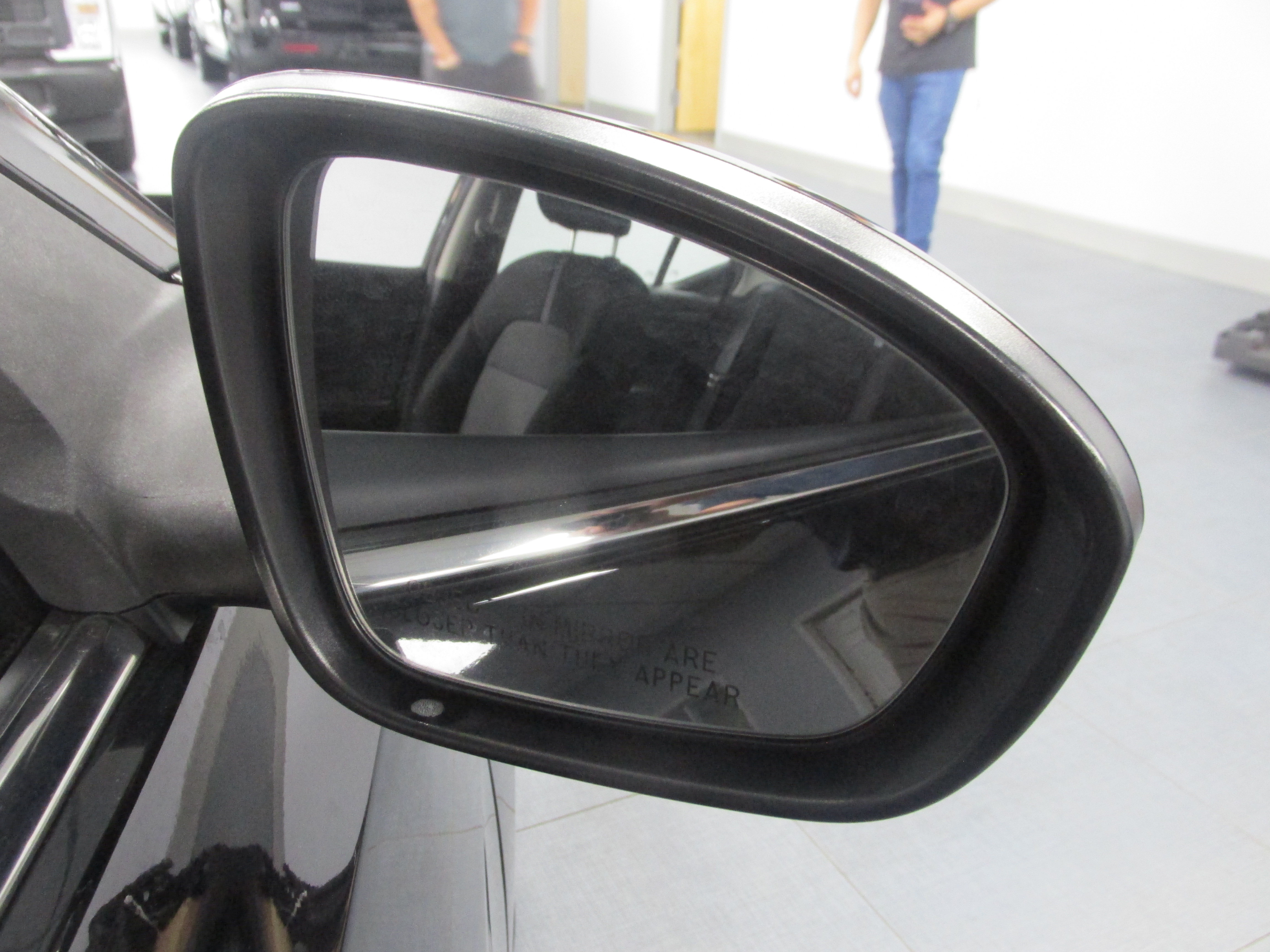 Used 2024 Nissan Sentra SV FWD image 17