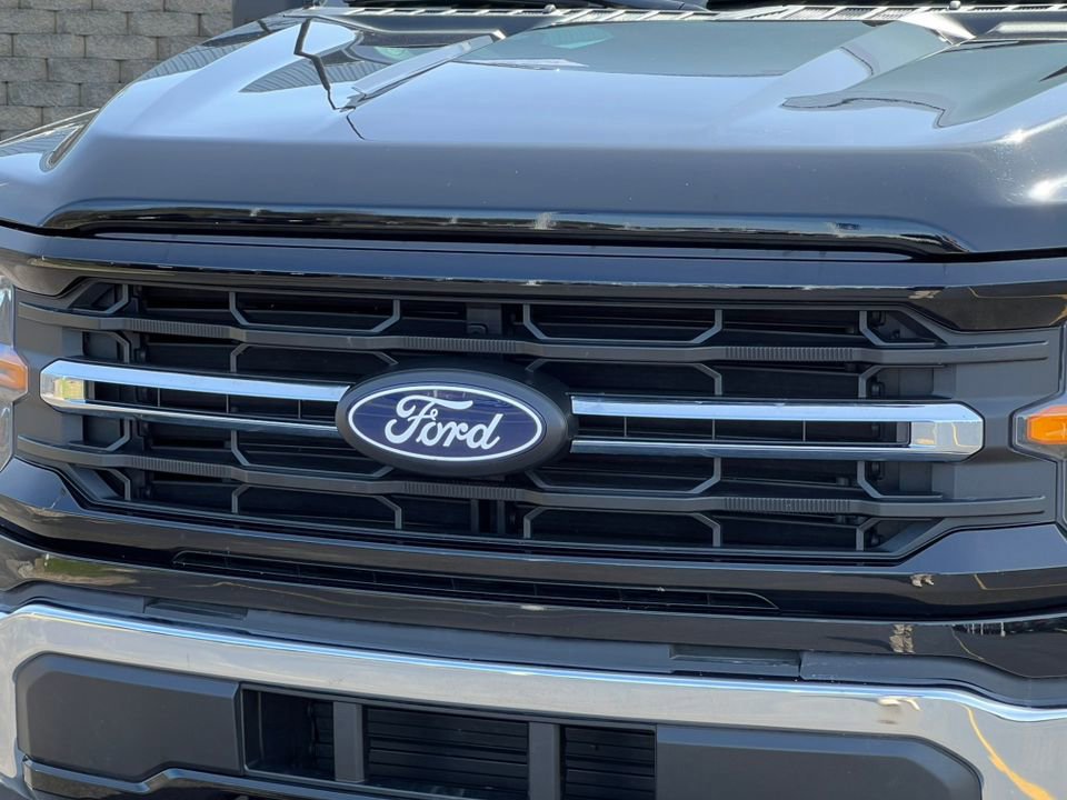 Certified 2025 Ford F150 XLT w/ Equipment Group 301A Standard AWD/4WD image 40