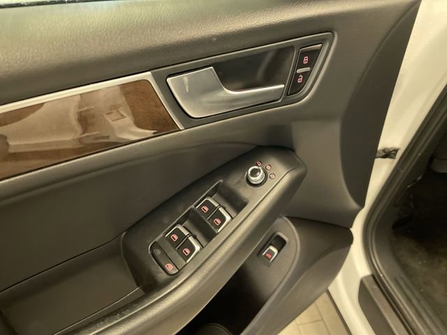 Used 2017 Audi Q5 2.0T Premium image 19