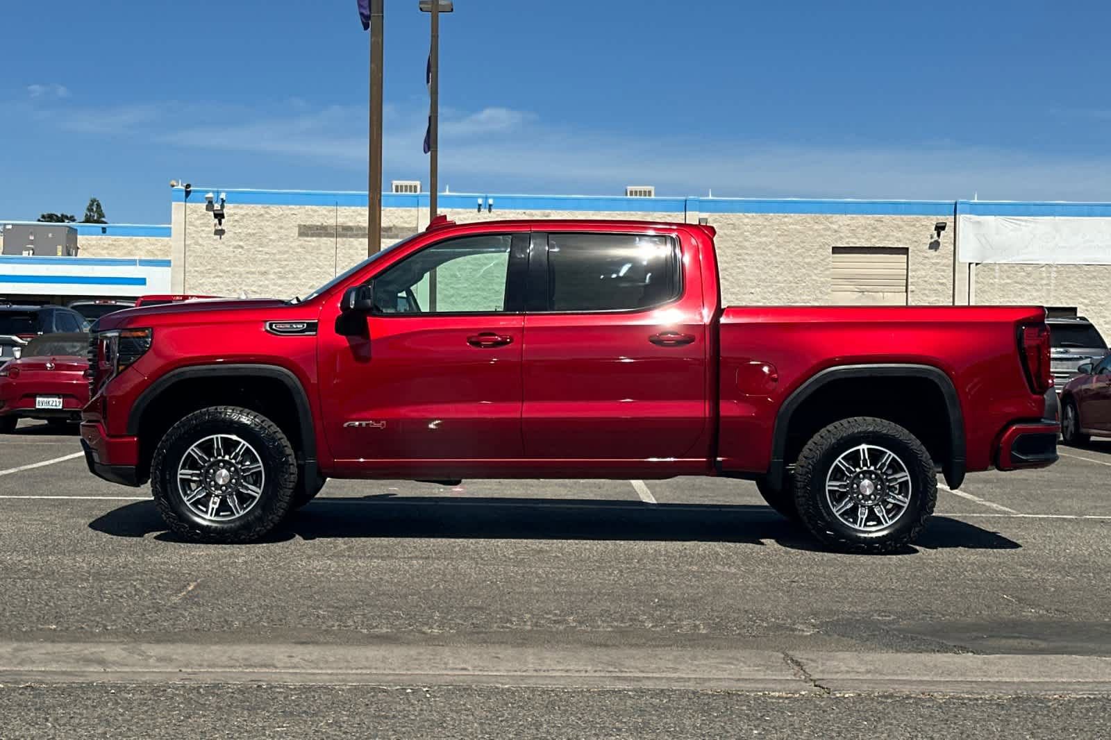 Used 2026 GMC Sierra 1500 AT4 AWD/4WD image 5