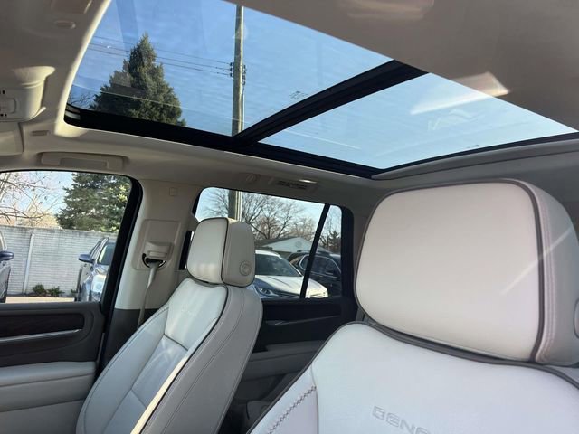 Used 2022 GMC Yukon Denali w/ Max Trailering Package image 7