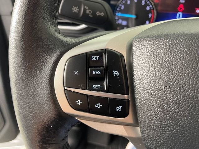 Certified 2022 Ford Explorer XLT w/ Equipment Group 202A RWD image 12
