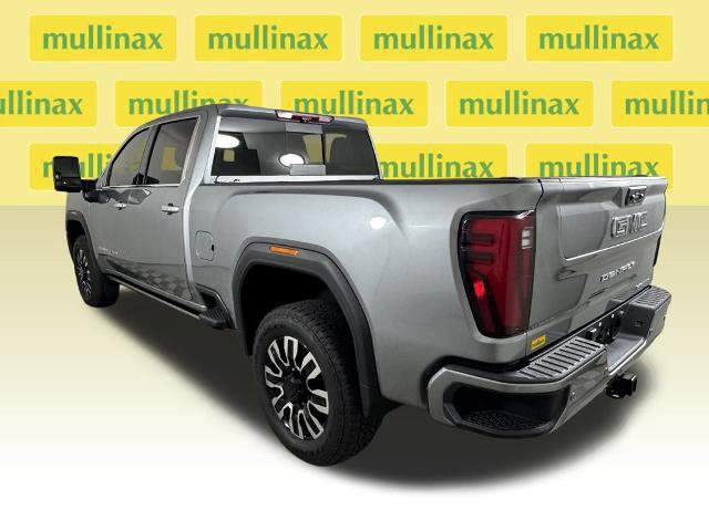 Used 2025 GMC Sierra 2500 Denali Ultimate image 3