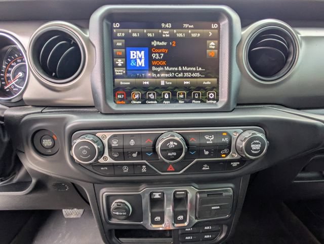 Used 2023 Jeep Wrangler Sport AWD/4WD image 12