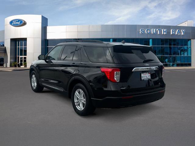 Certified 2023 Ford Explorer XLT RWD image 3