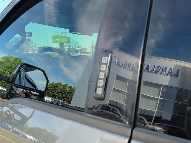 Certified 2022 Ford F250 Lariat w/ Chrome Package AWD/4WD image 14