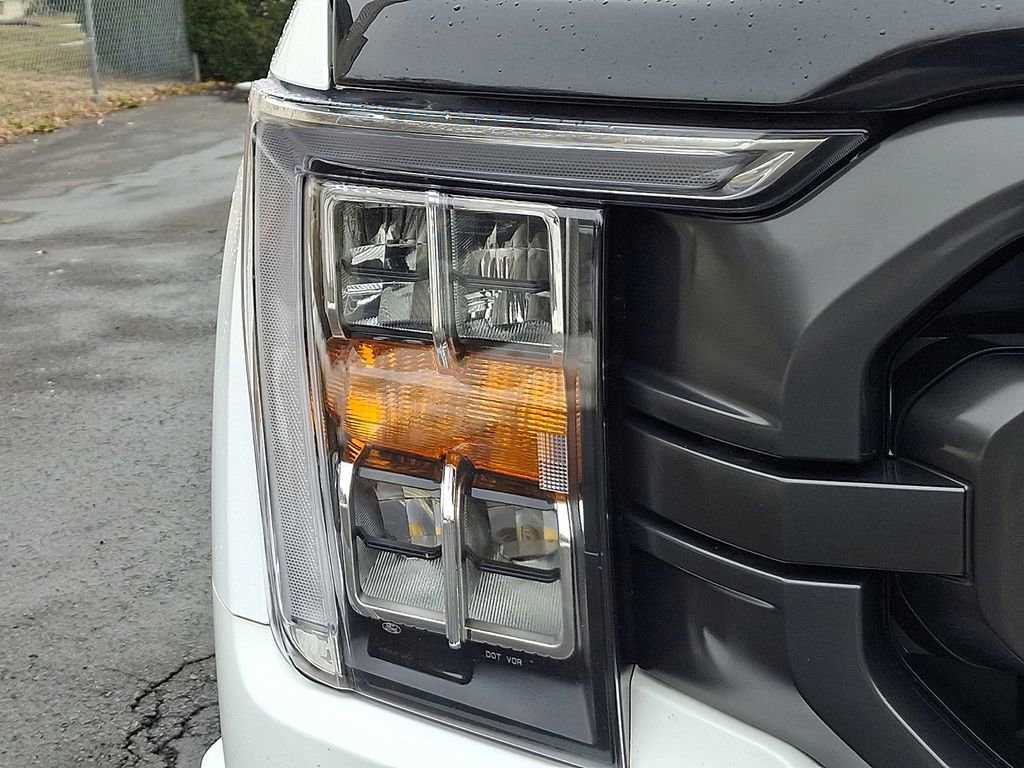 Certified 2022 Ford F150 XLT w/ Equipment Group 302A High image 10