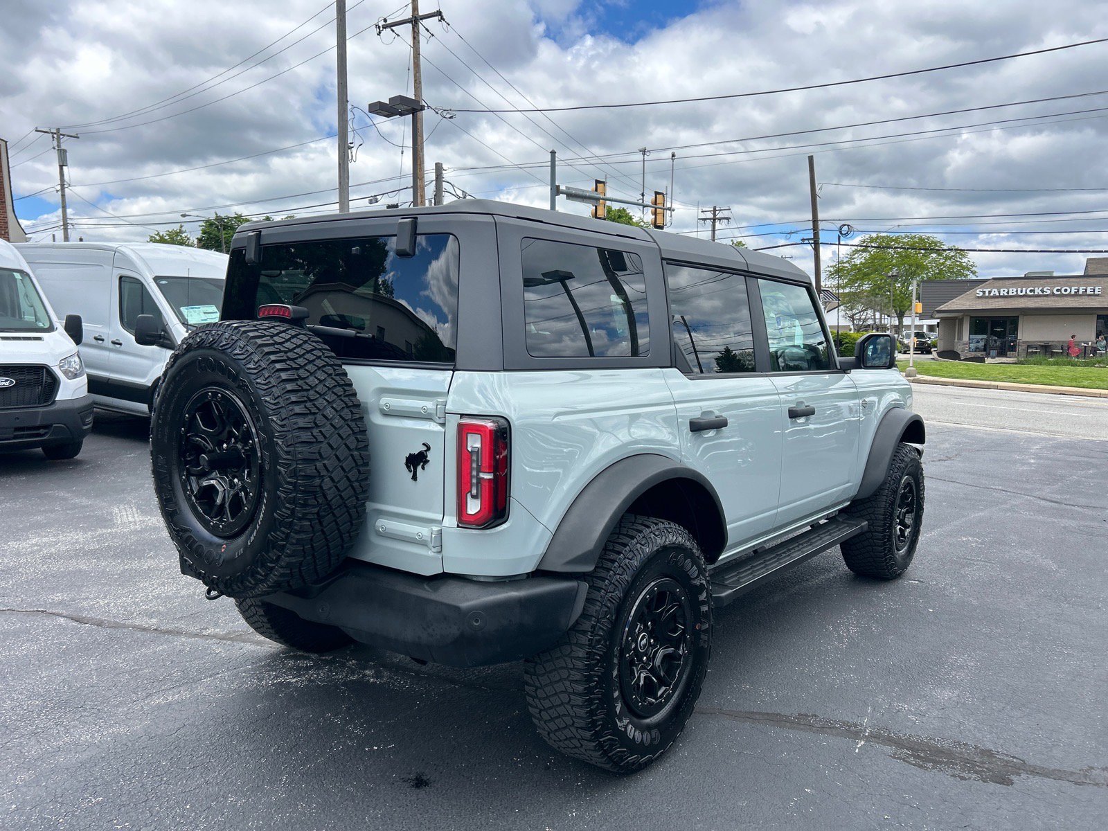 Certified 2023 Ford Bronco Wildtrak AWD/4WD image 16