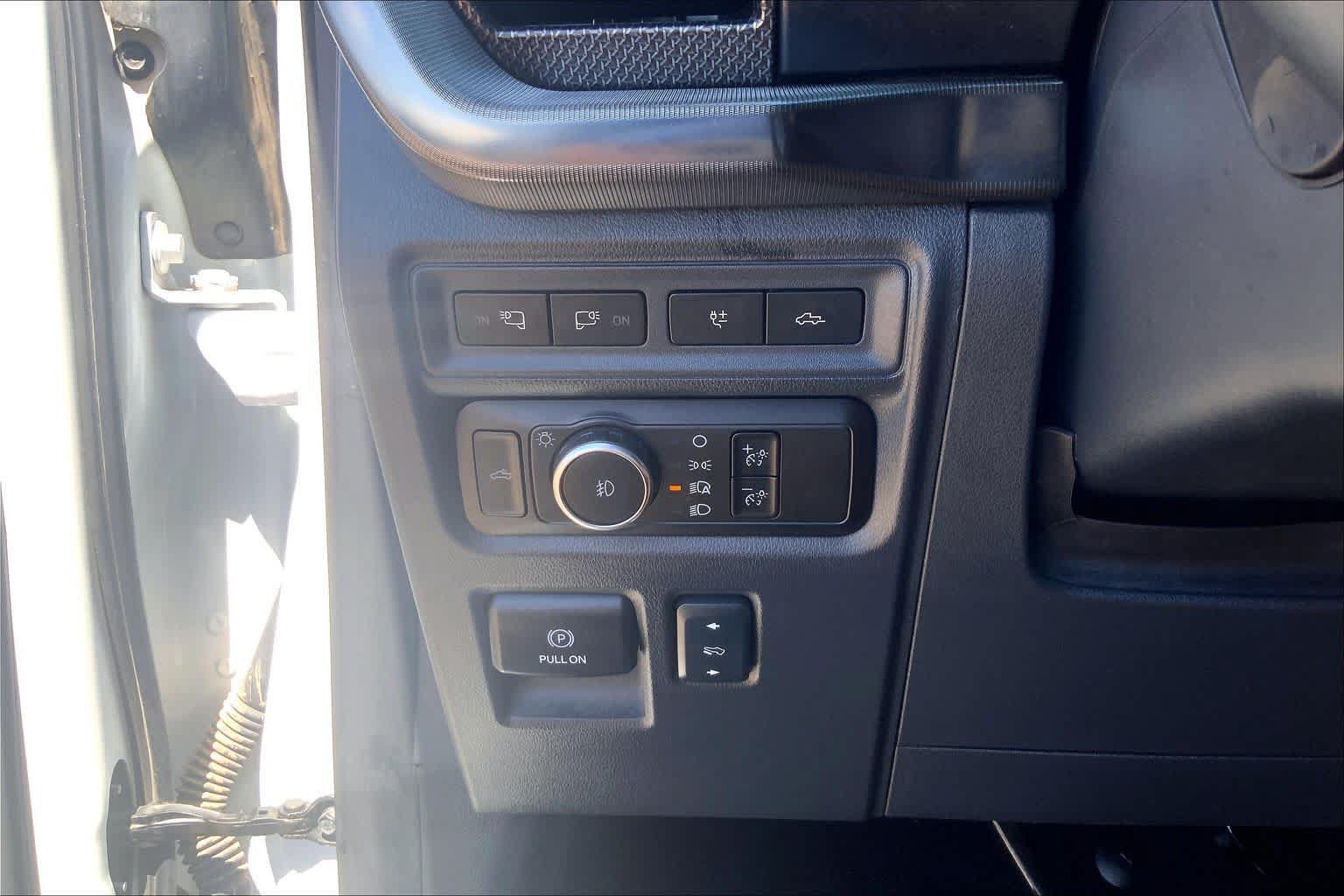 Certified 2024 Ford F150 Raptor AWD/4WD image 36