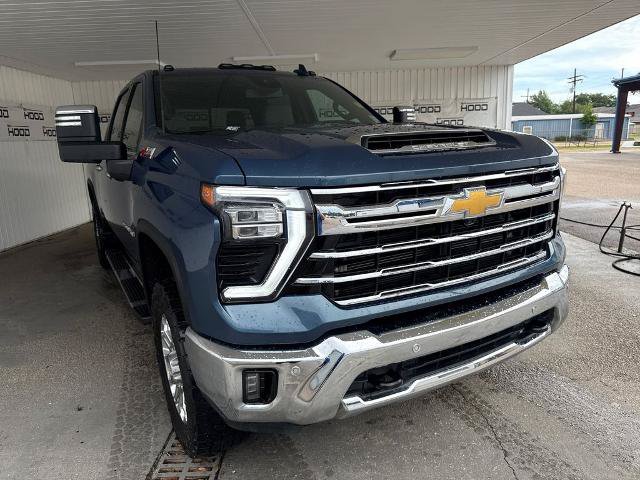 Used 2024 Chevrolet Silverado 2500 LTZ w/ LTZ Convenience Package AWD/4WD image 1