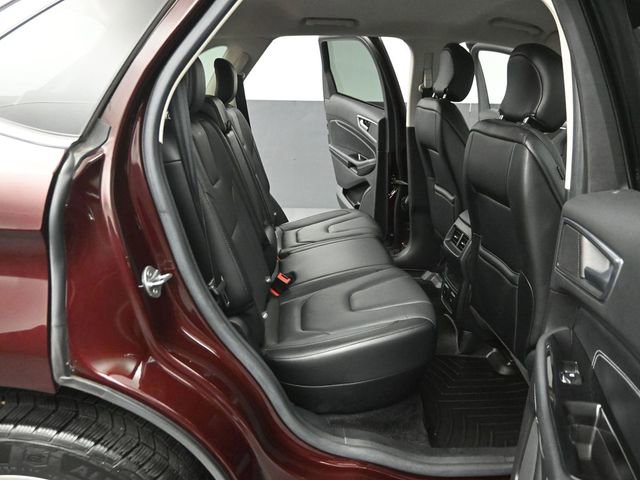 Certified 2017 Ford Edge Titanium w/ Technology Package image 24