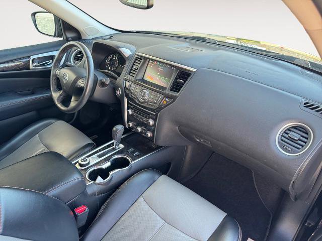 Used 2020 Nissan Pathfinder SL image 15