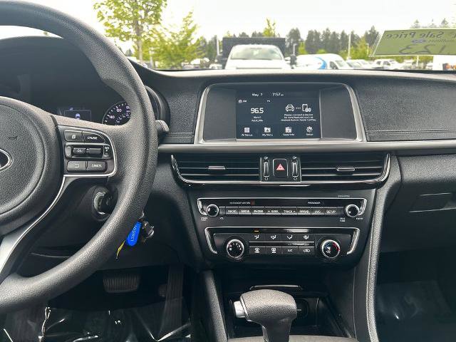 Used 2018 Kia Optima LX FWD image 24