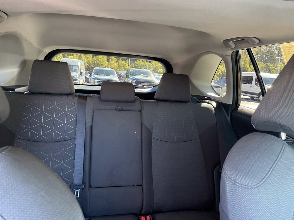 Used 2023 Toyota RAV4 XLE w/ Convenience Package AWD/4WD image 28