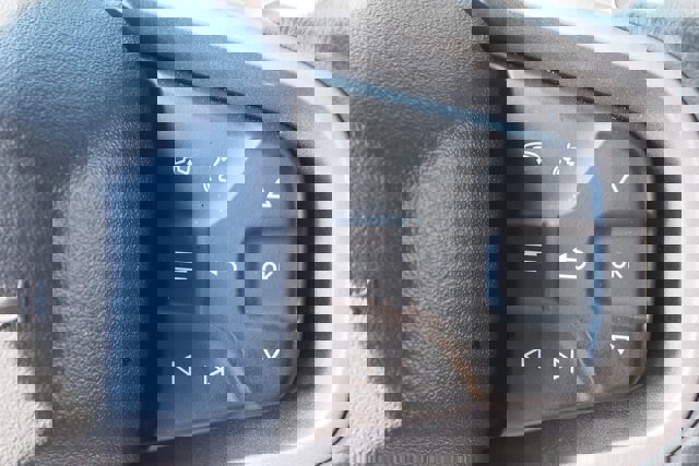 Certified 2025 Ford Bronco Heritage Edition image 23