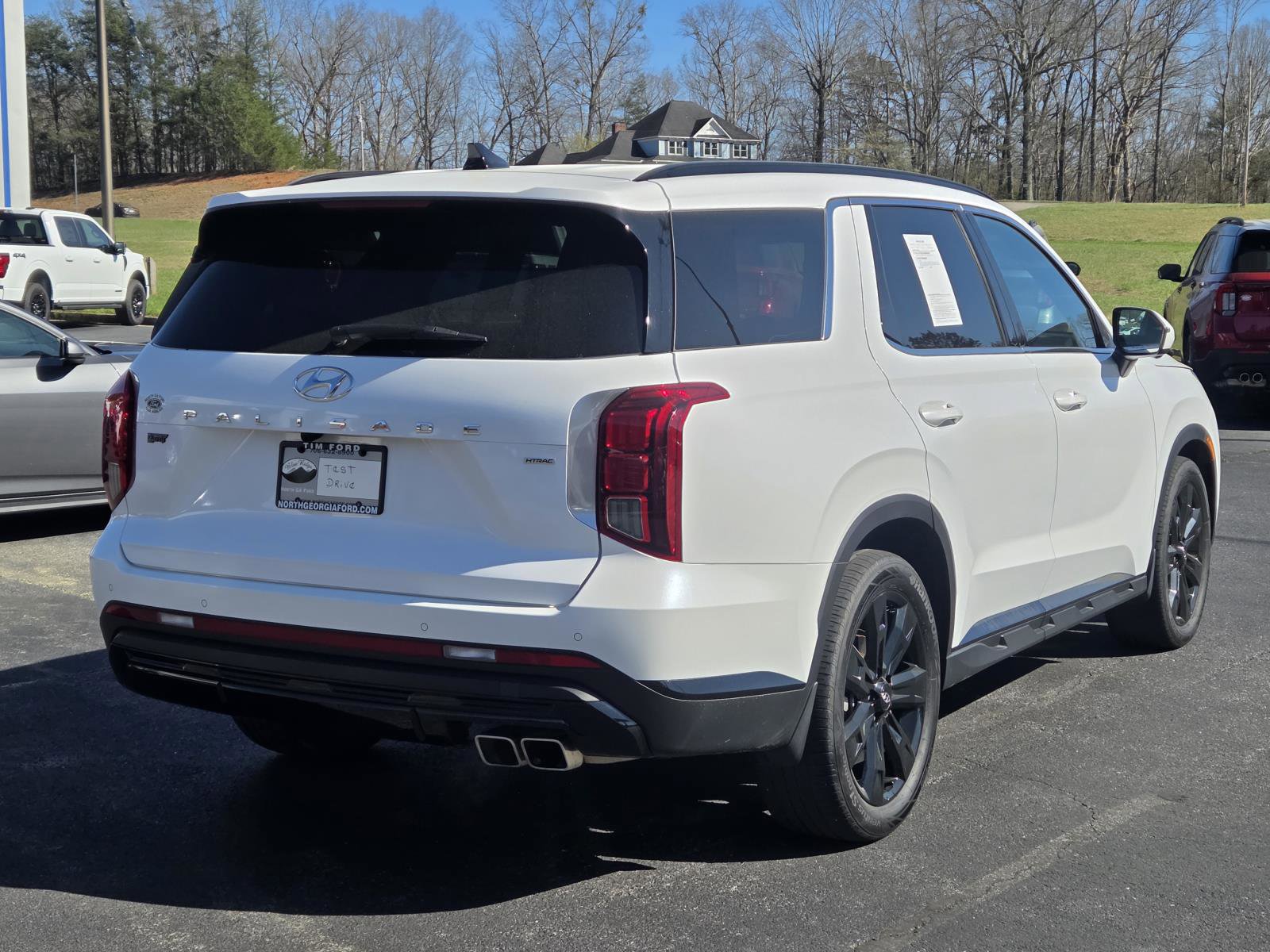 Used 2025 Hyundai Palisade XRT AWD/4WD image 3