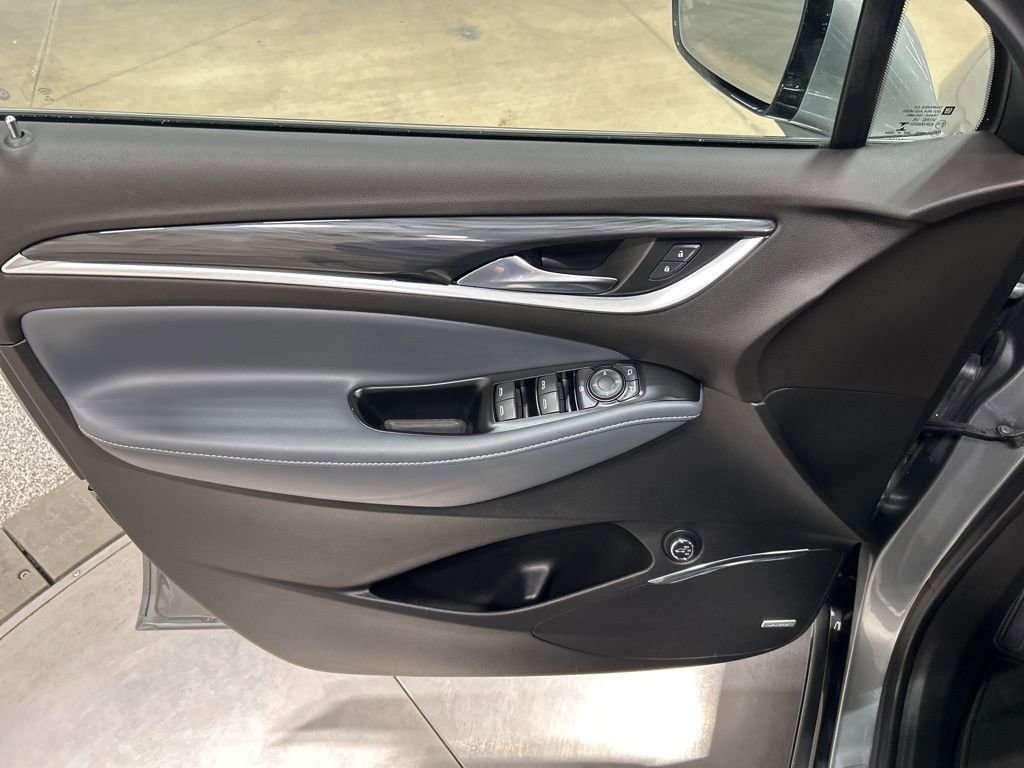 Used 2023 Buick Enclave Essence w/ Experience Buick Package image 12