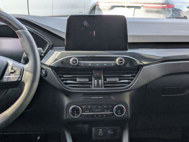 Certified 2025 Ford Escape ST-Line Select image 13