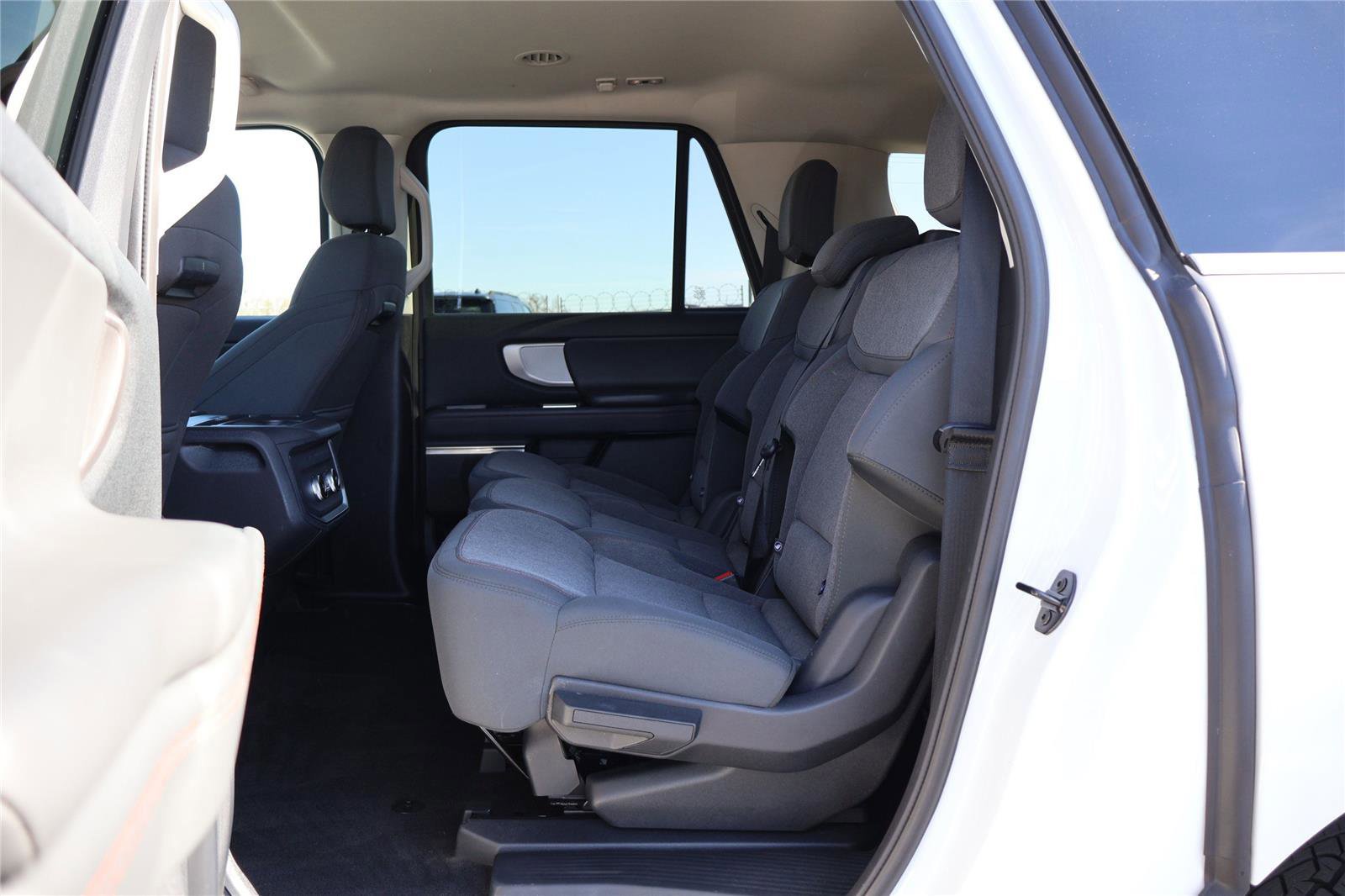 Certified 2025 Ford Expedition Max Active image 28