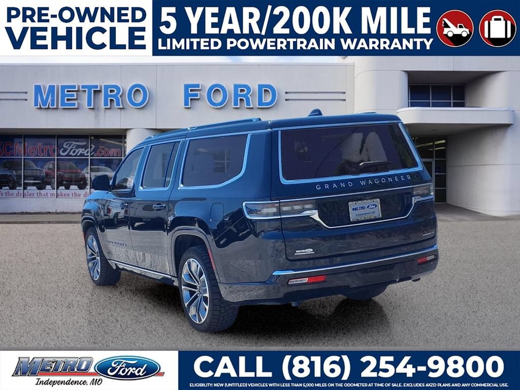 Used 2023 Jeep Grand Wagoneer L Series III w/ Rear Seat Video Group 1 AWD/4WD image 5