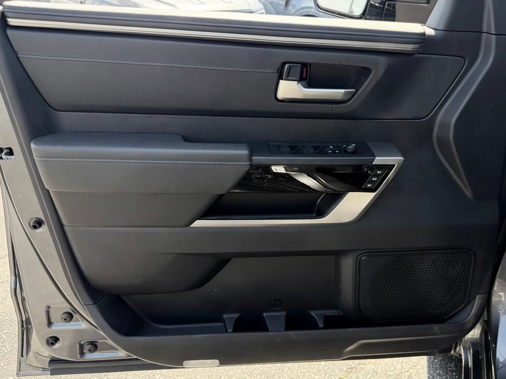 Used 2023 Toyota Tundra Limited AWD/4WD image 20