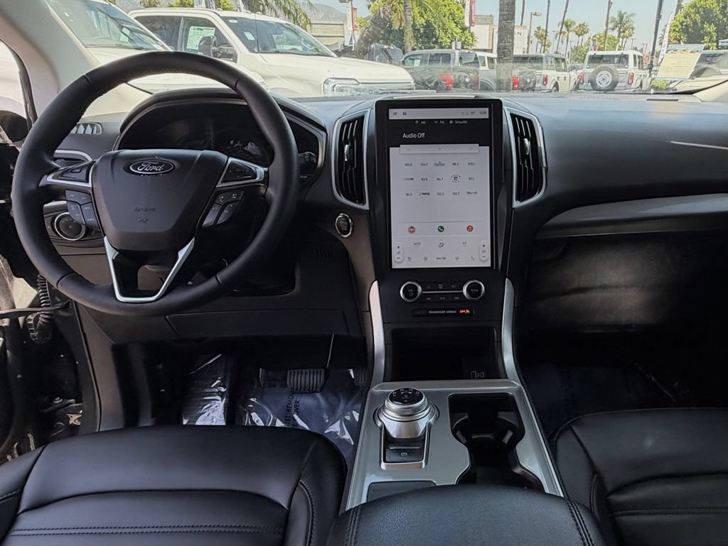 Certified 2024 Ford Edge SEL w/ Convenience Package AWD/4WD image 32
