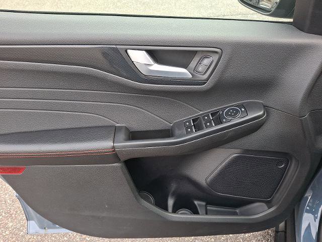 Certified 2023 Ford Escape ST-Line w/ Tech Pack #1 image 12