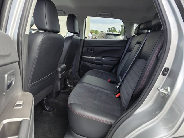 Used 2024 Mitsubishi Outlander Sport AWD image 16