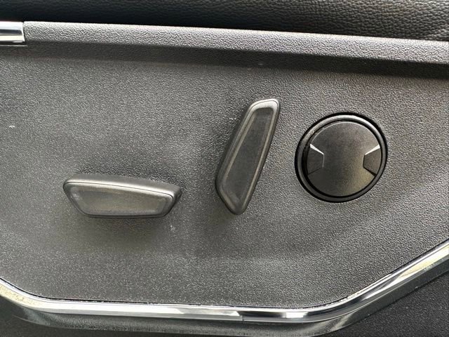 Certified 2024 Ford F250 Lariat w/ Black Appearance Package image 30