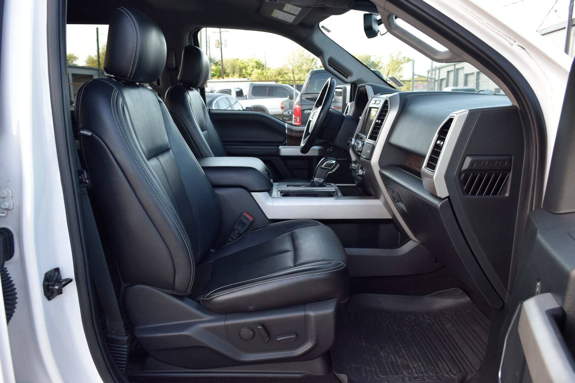 Certified 2019 Ford F150 Lariat AWD/4WD image 23