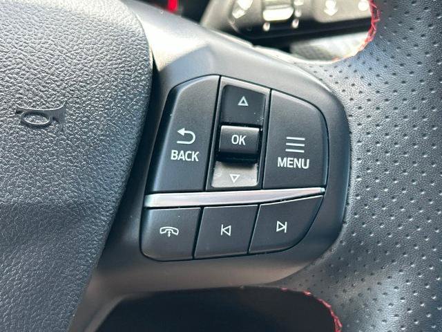 Certified 2025 Ford Escape ST-Line Select AWD/4WD image 26