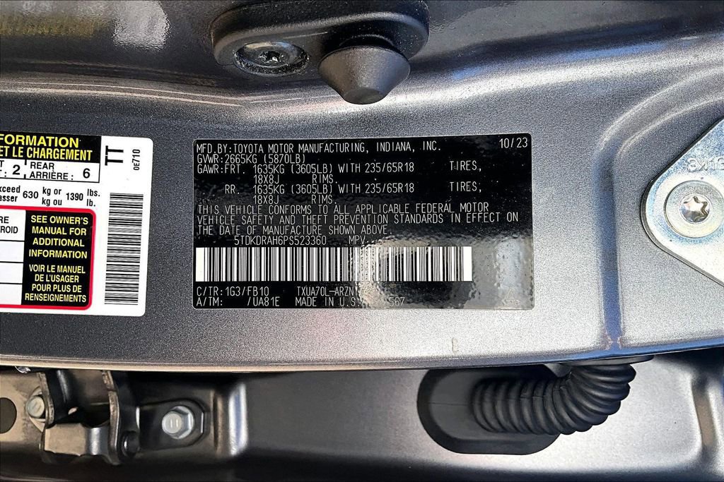 Used 2023 Toyota Highlander LE image 36