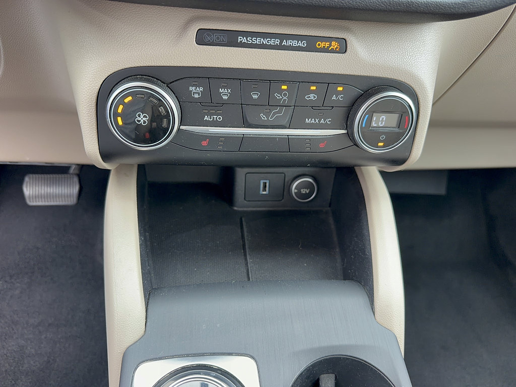 Certified 2020 Ford Escape SE FWD image 24