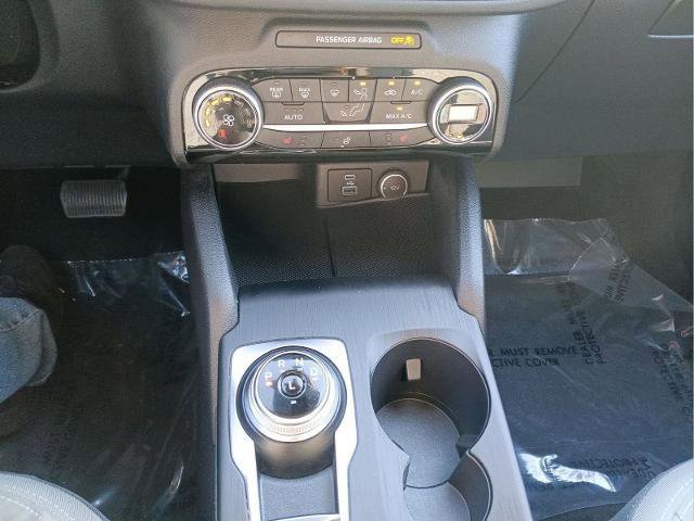 Certified 2021 Ford Escape SE w/ Cold Weather Package image 18