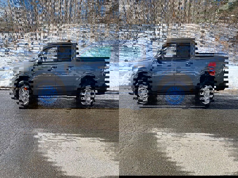 Certified 2023 Ford Maverick XL image 2