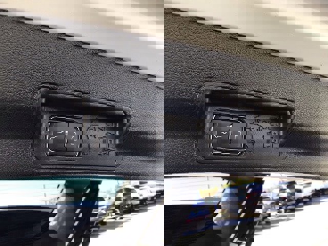 Certified 2022 Ford Explorer XLT w/ Equipment Group 202A image 23