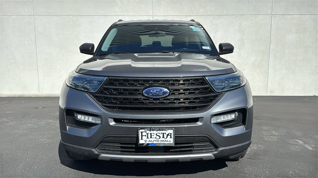 Certified 2021 Ford Explorer XLT w/ Equipment Group 202A image 6