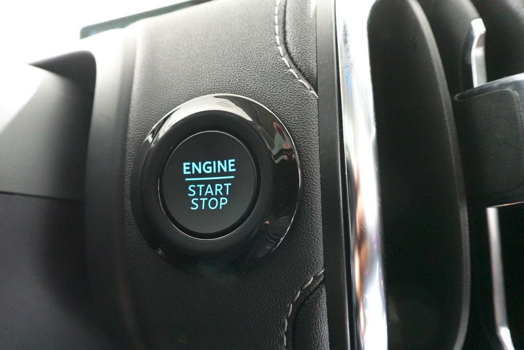 Certified 2025 Ford Expedition Platinum AWD/4WD image 22