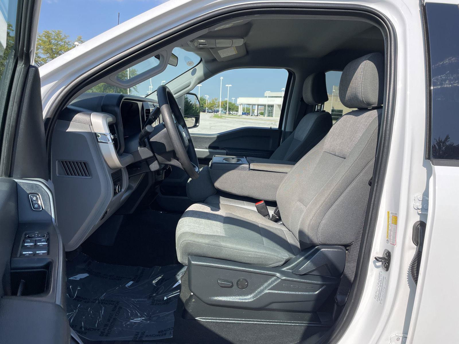 Certified 2026 Ford F250 XLT AWD/4WD image 17